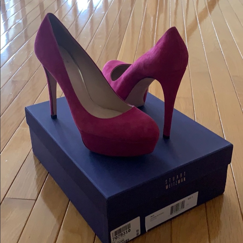 BRAND NEW Stuart Weitzman Pink Heels